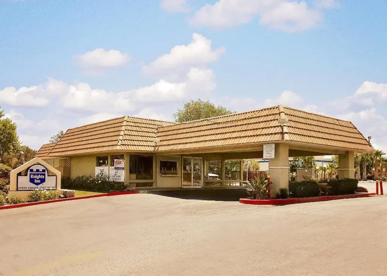 Days Inn and Suites Palmdale