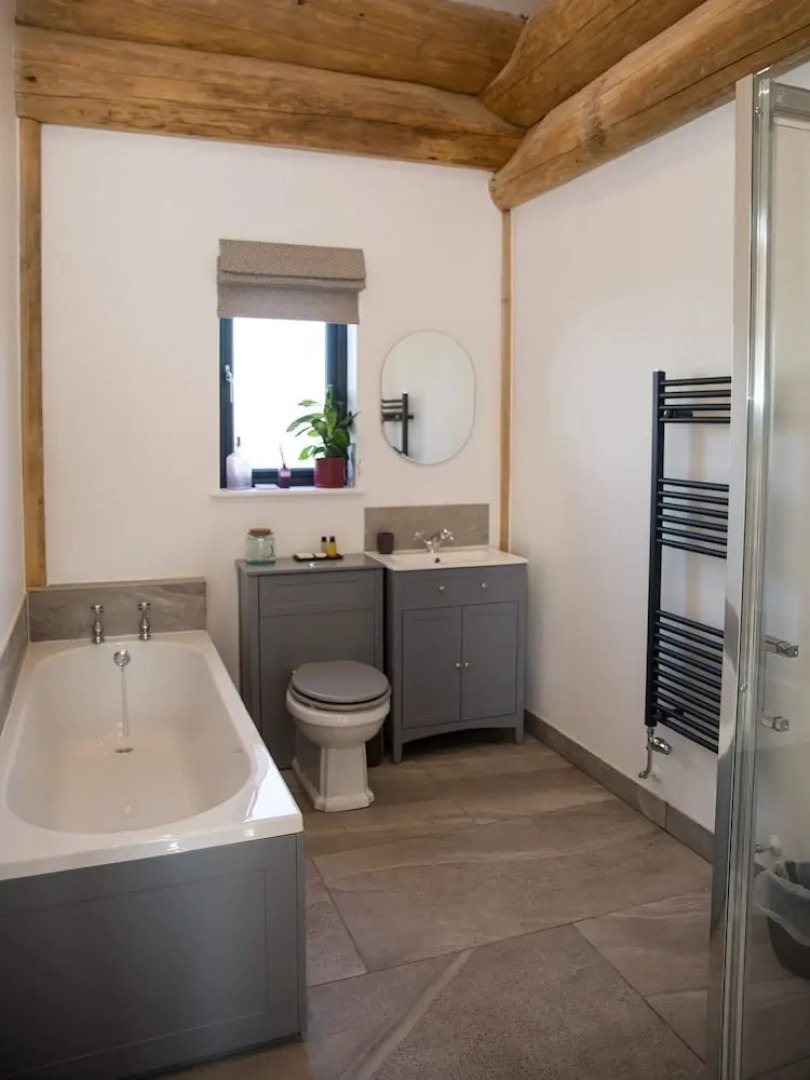 Braisty Woods - Knotty & Nice