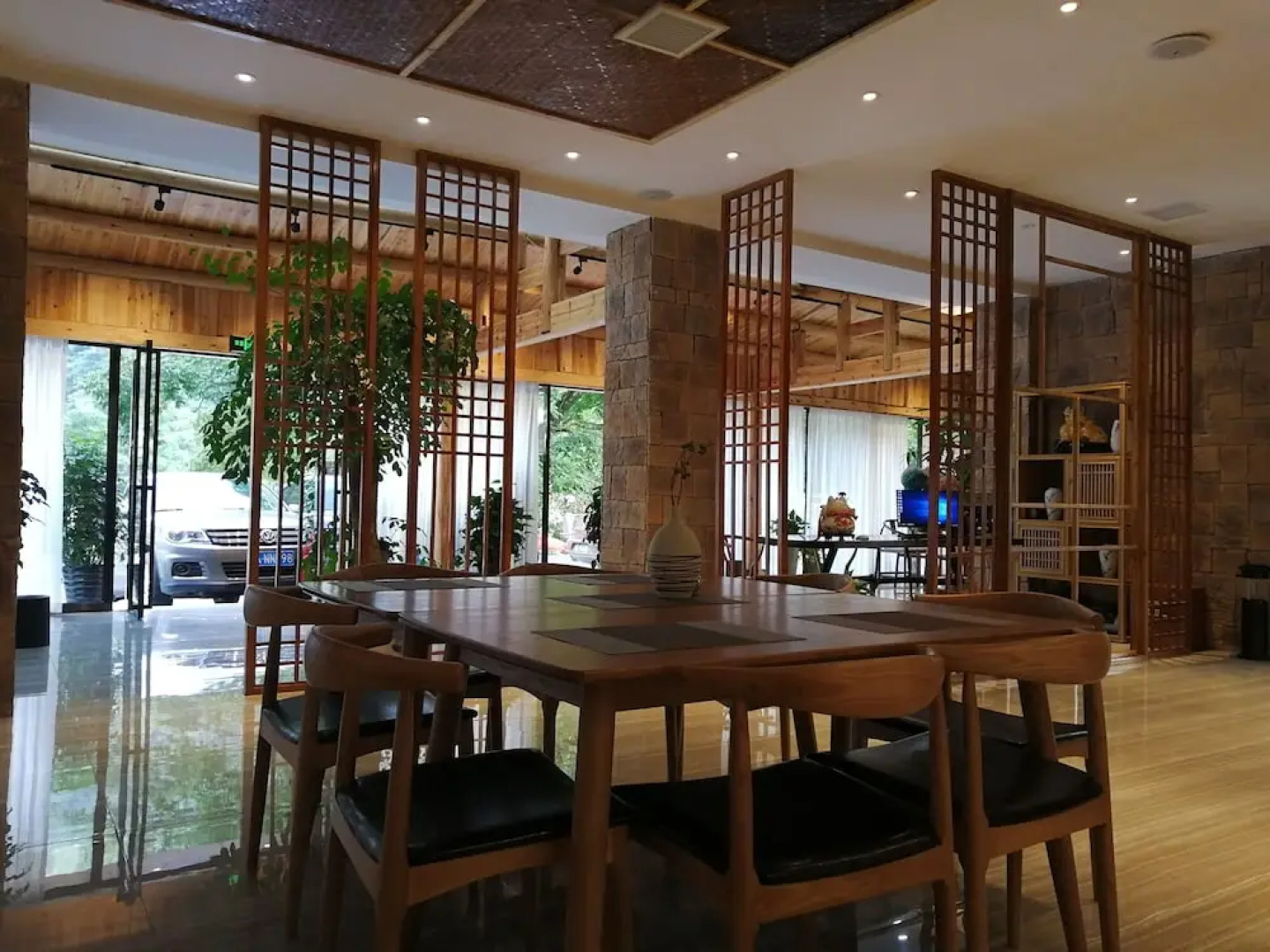 Artistic Conception Yard