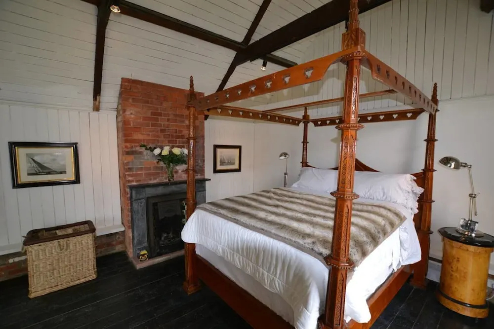 Sweetshop Cottage/1-bed Home on Osea Island, Essex