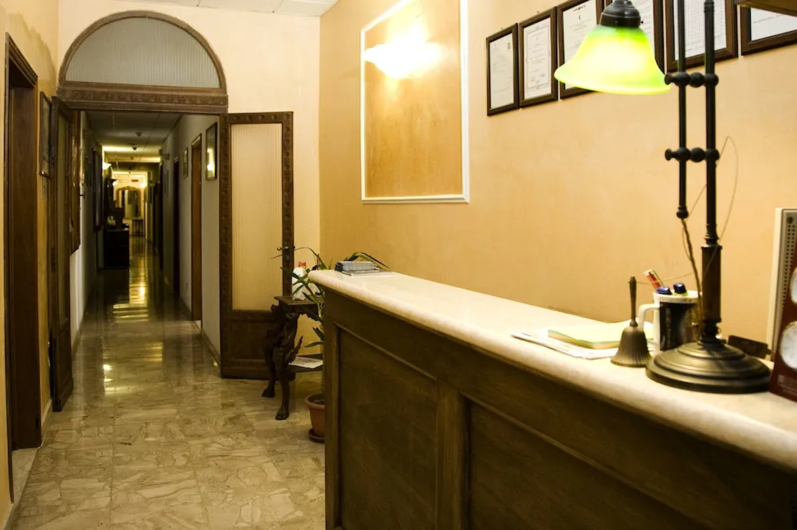 Hotel Merlini