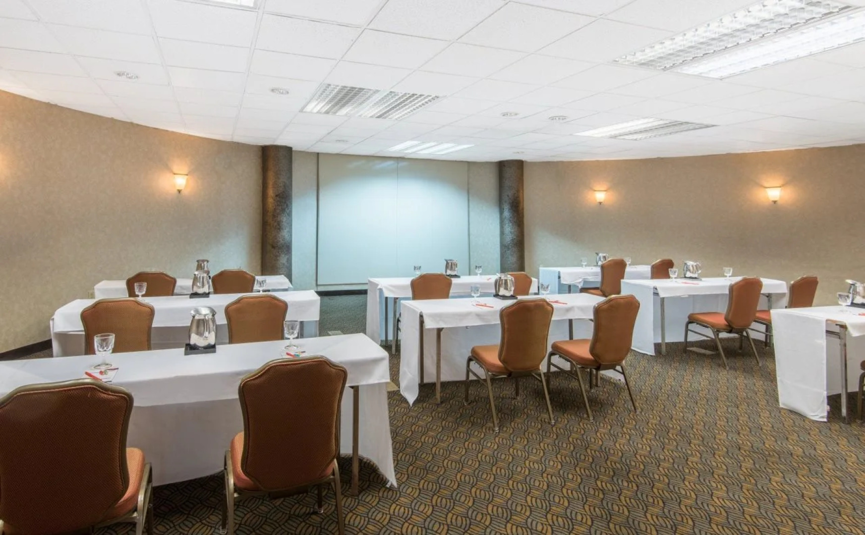 Crowne Plaza Virginia Beach Town Center by IHG