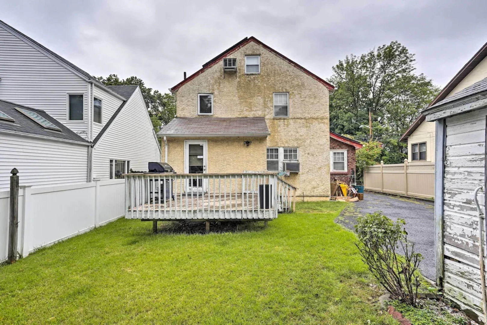 Lovely Home Near FDU & Holy Name Hospital!