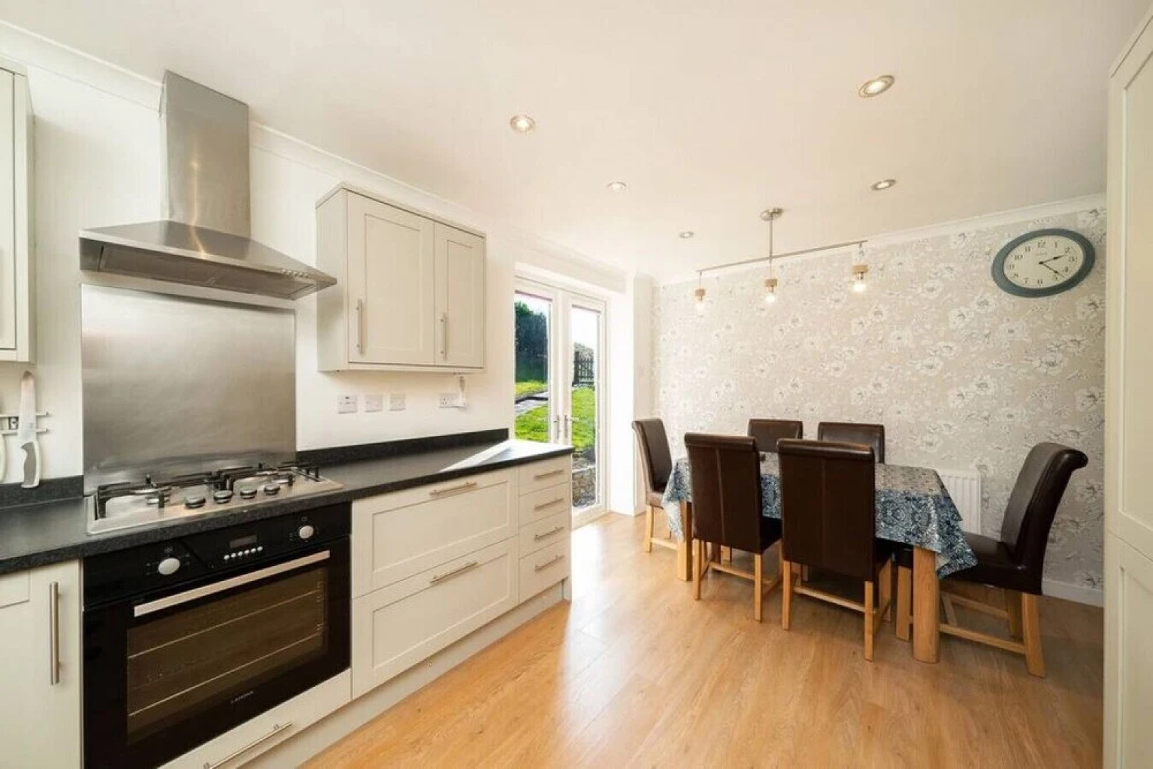 Lagnaha Cottage Mountain Views Untold Adventure