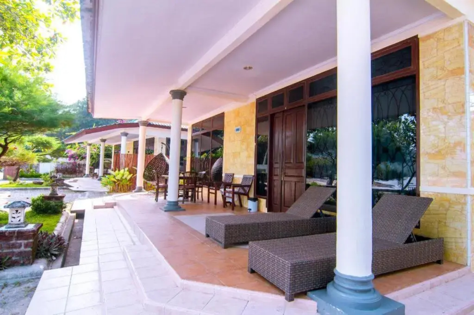 Tanjung Pesona Beach Resort & Spa