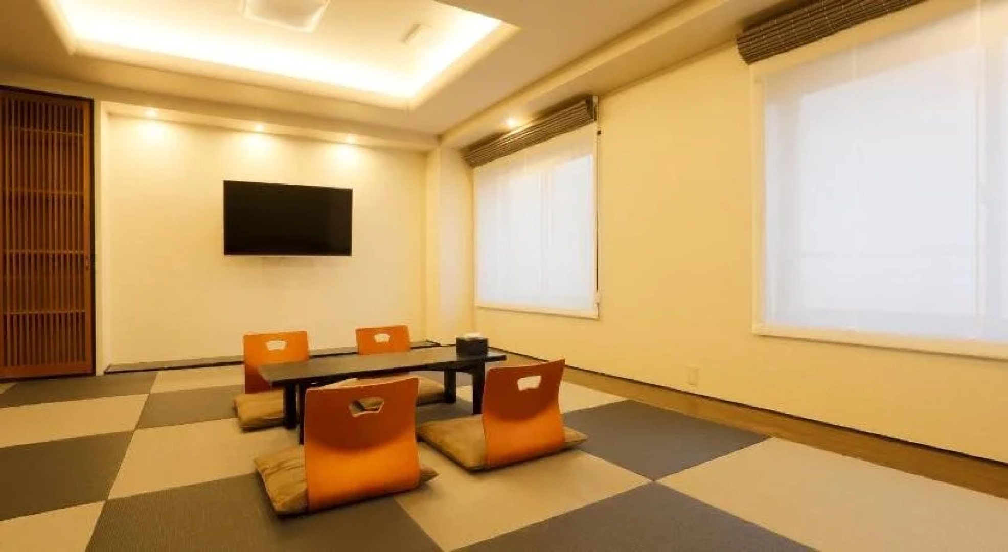 Tabist S.hyde Park Koga Station