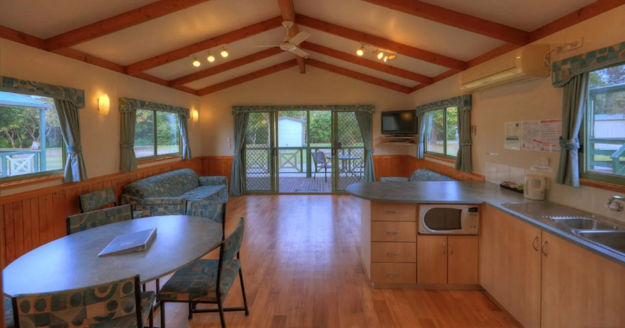 Eden Gateway Holiday Park