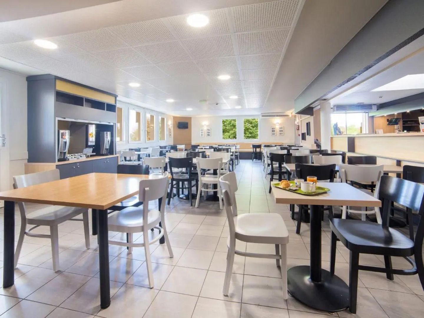 B&B HOTEL Marne-la-Vallée Chelles