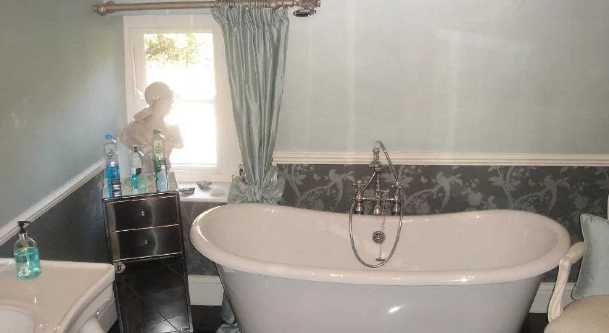 Littlebank Guest House