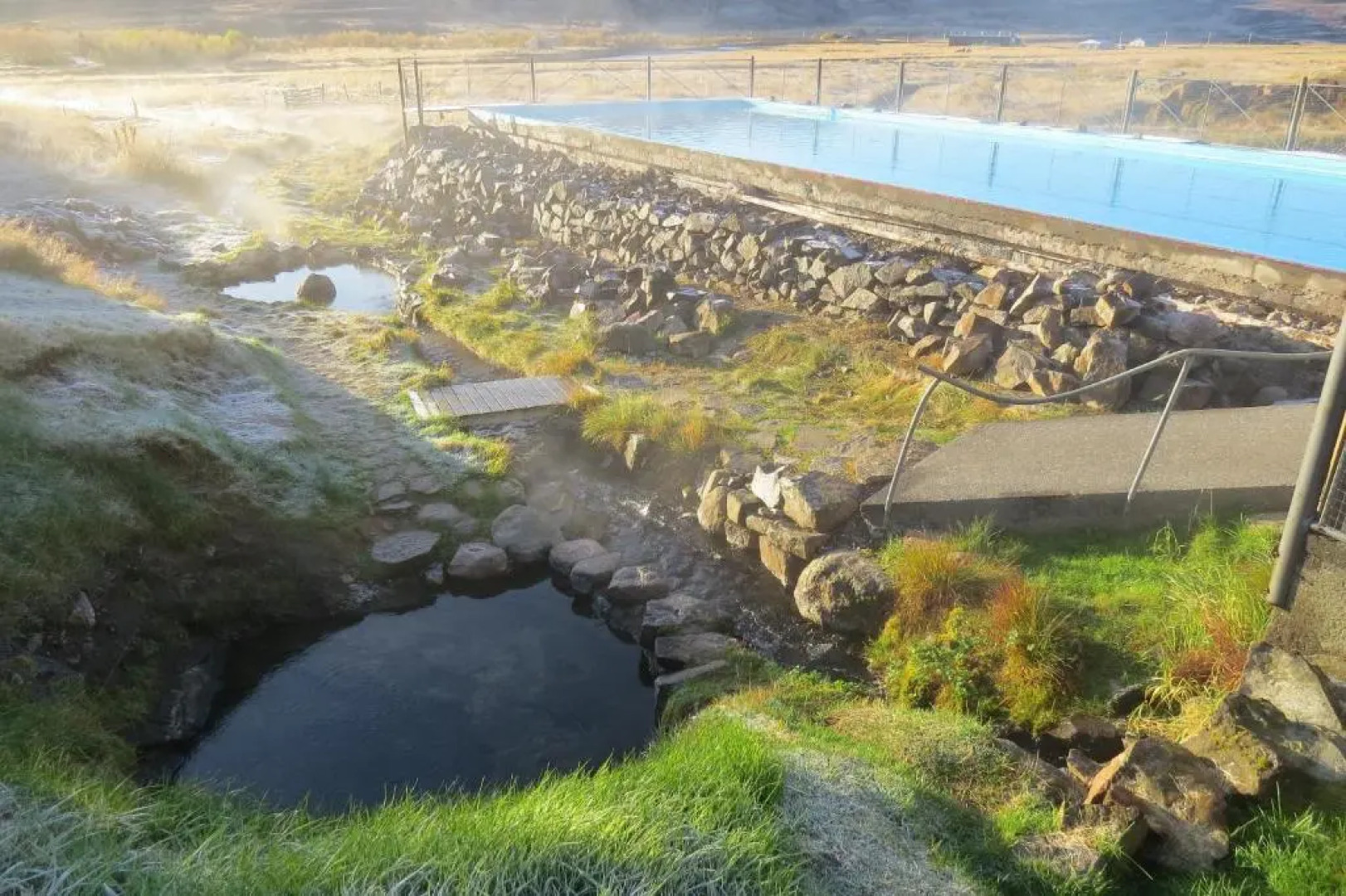 Hvammur 2 Bjarg with private hot tub