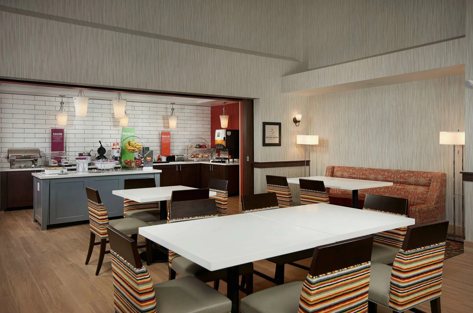 Hampton Inn & Suites Phoenix/Scottsdale on Shea Boulevard