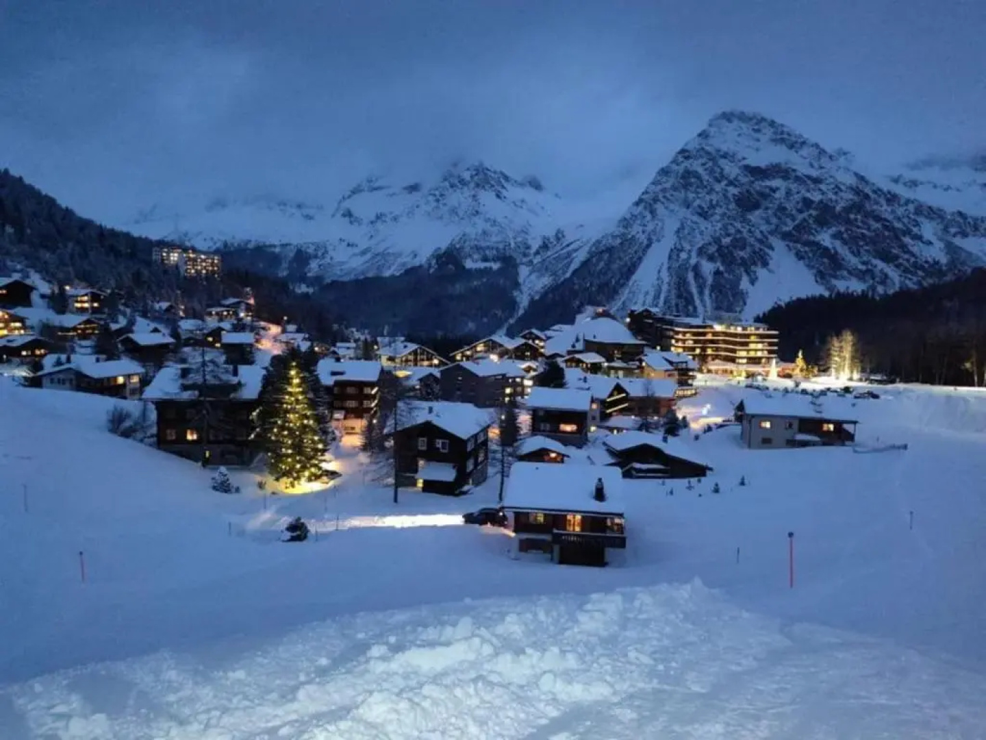 Ultra Luxurious 2-family Apartment on the Slopes in Arosa, CH