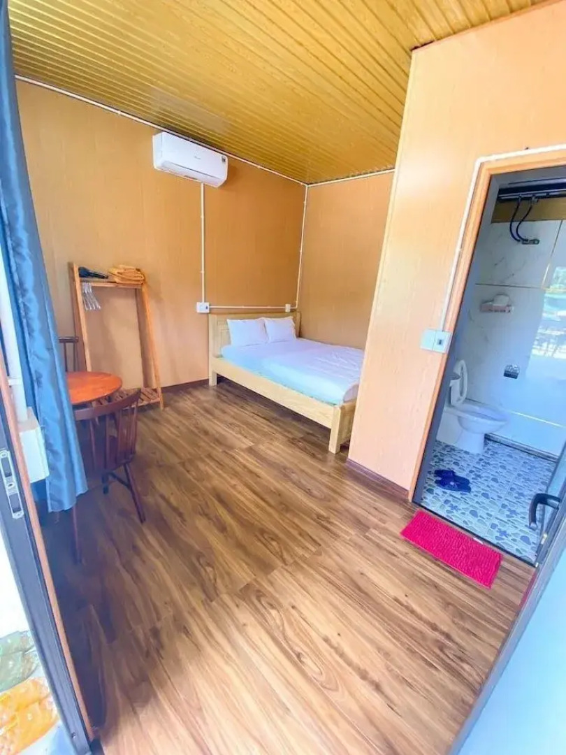 Plum Homestay Hostel