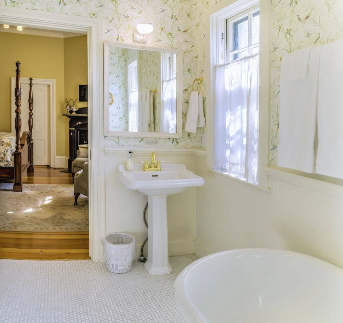 McCall House Boutique Inn