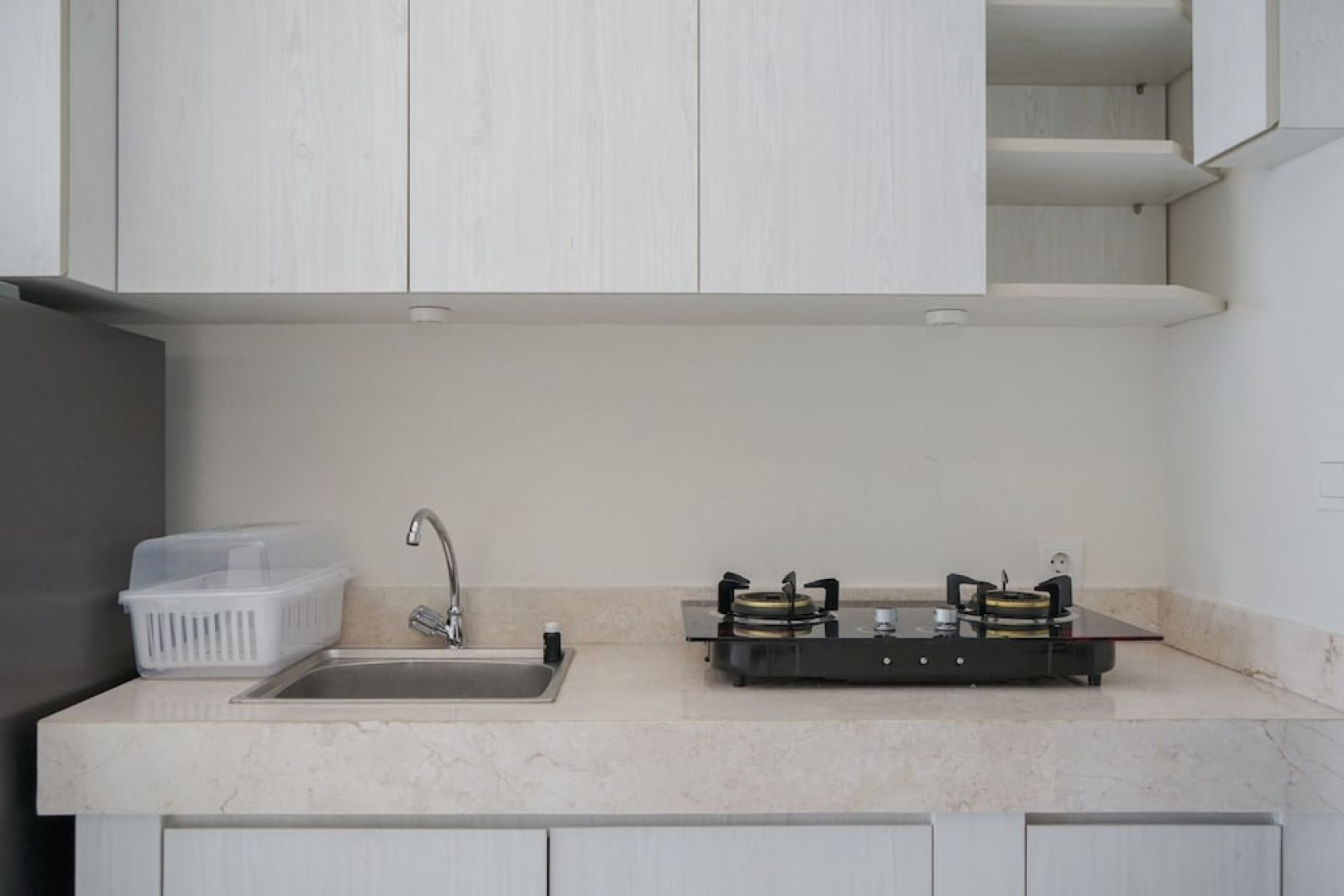 Cozy and Comfortable Studio at Casa de Parco Apartment