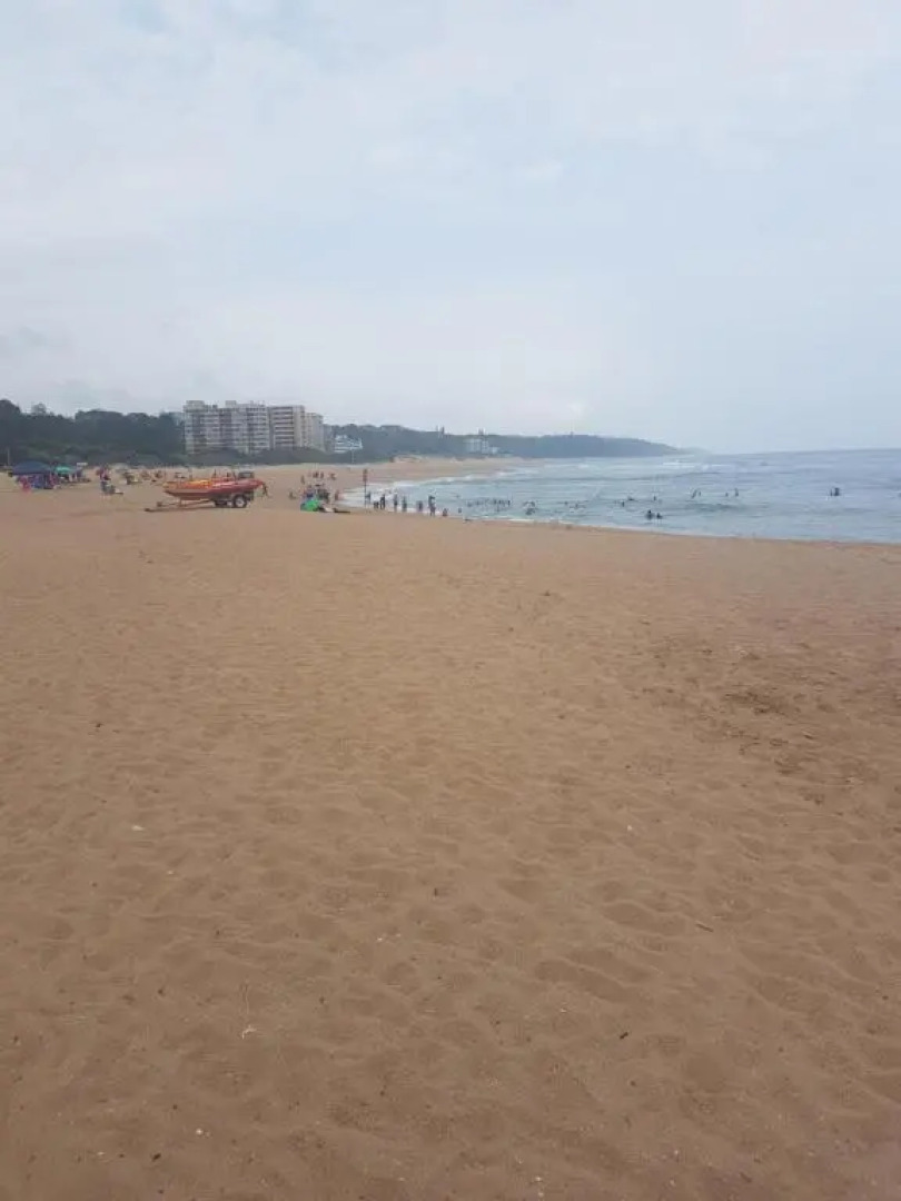 Beach frond apartment