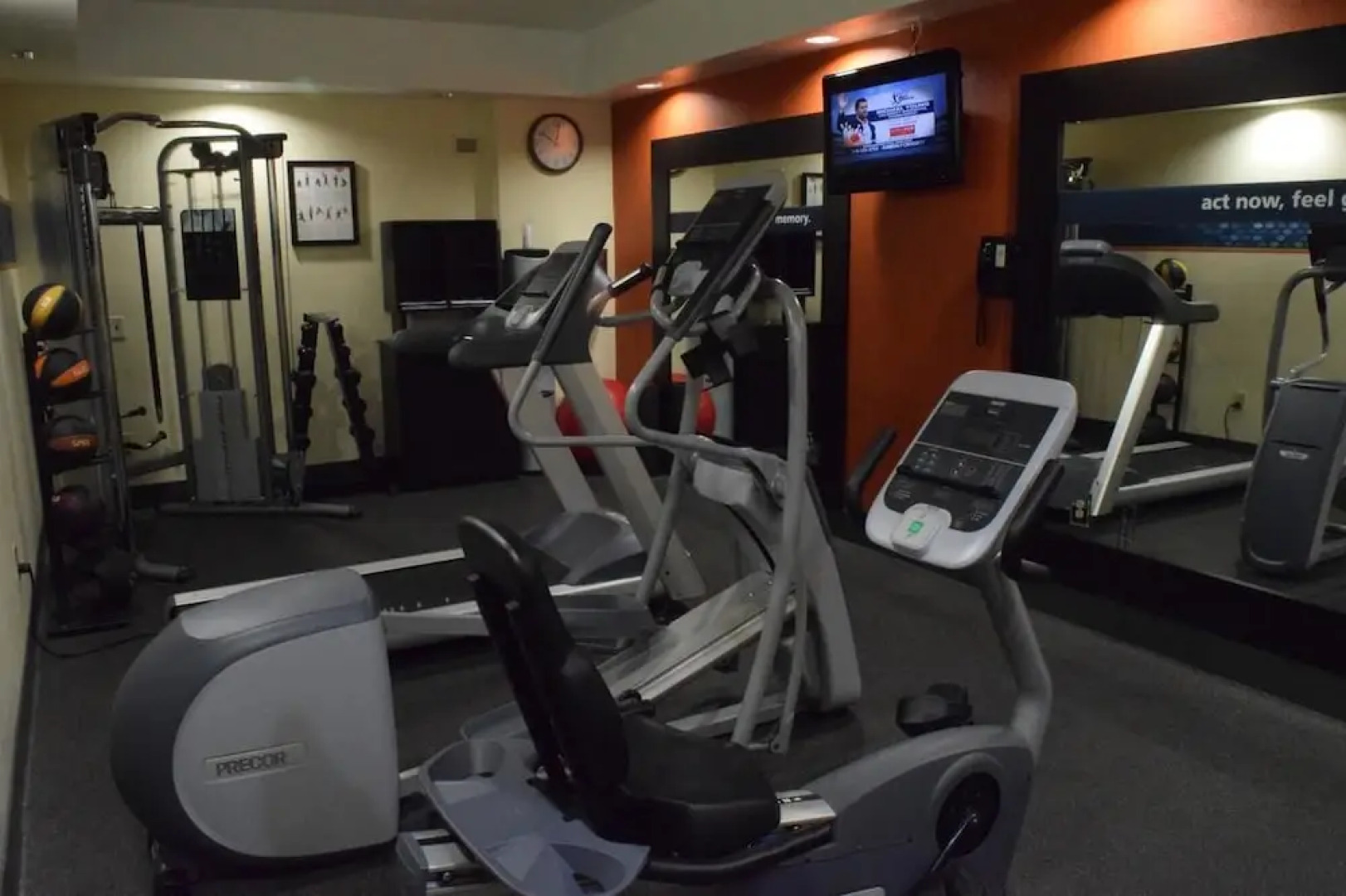 Baymont Inn & Suites by Wyndham The Woodlands