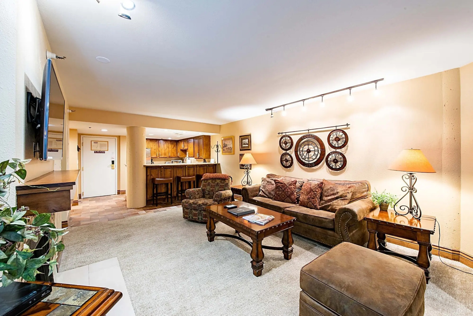 Silver King by All Seasons Resort Lodging