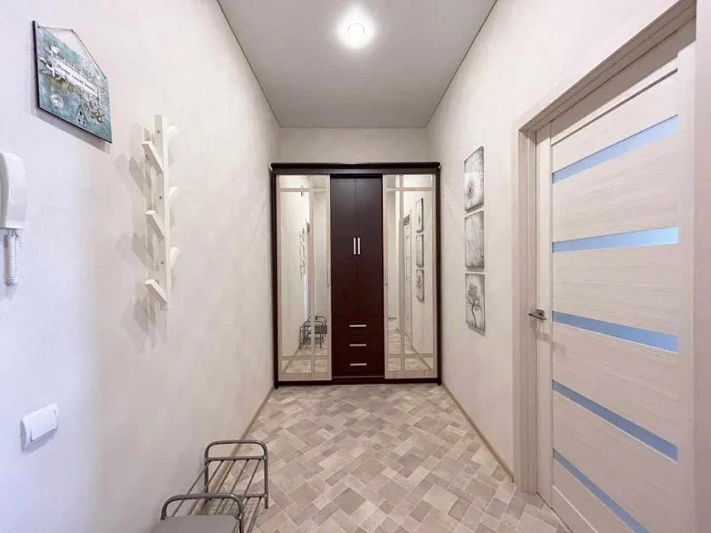 Никирент на ул. Саратовское шоссе, д. 77 (ДУБАЙ)