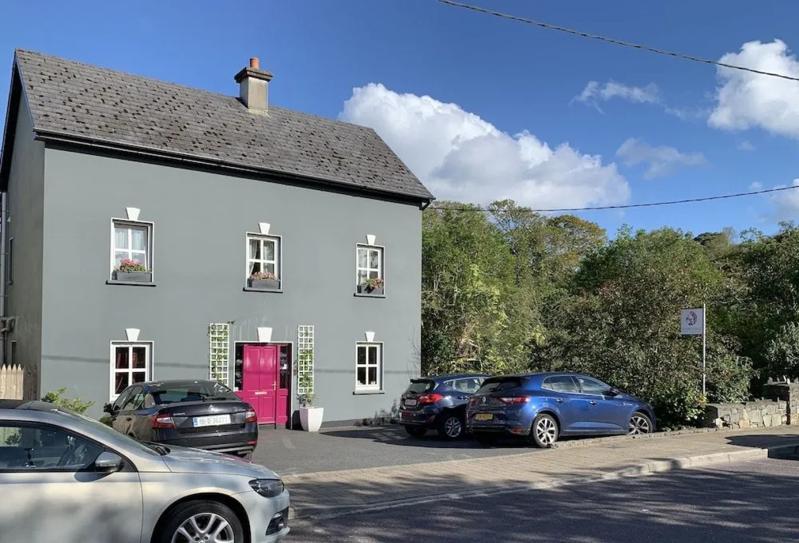 Rivers Edge Bed  Breakfast