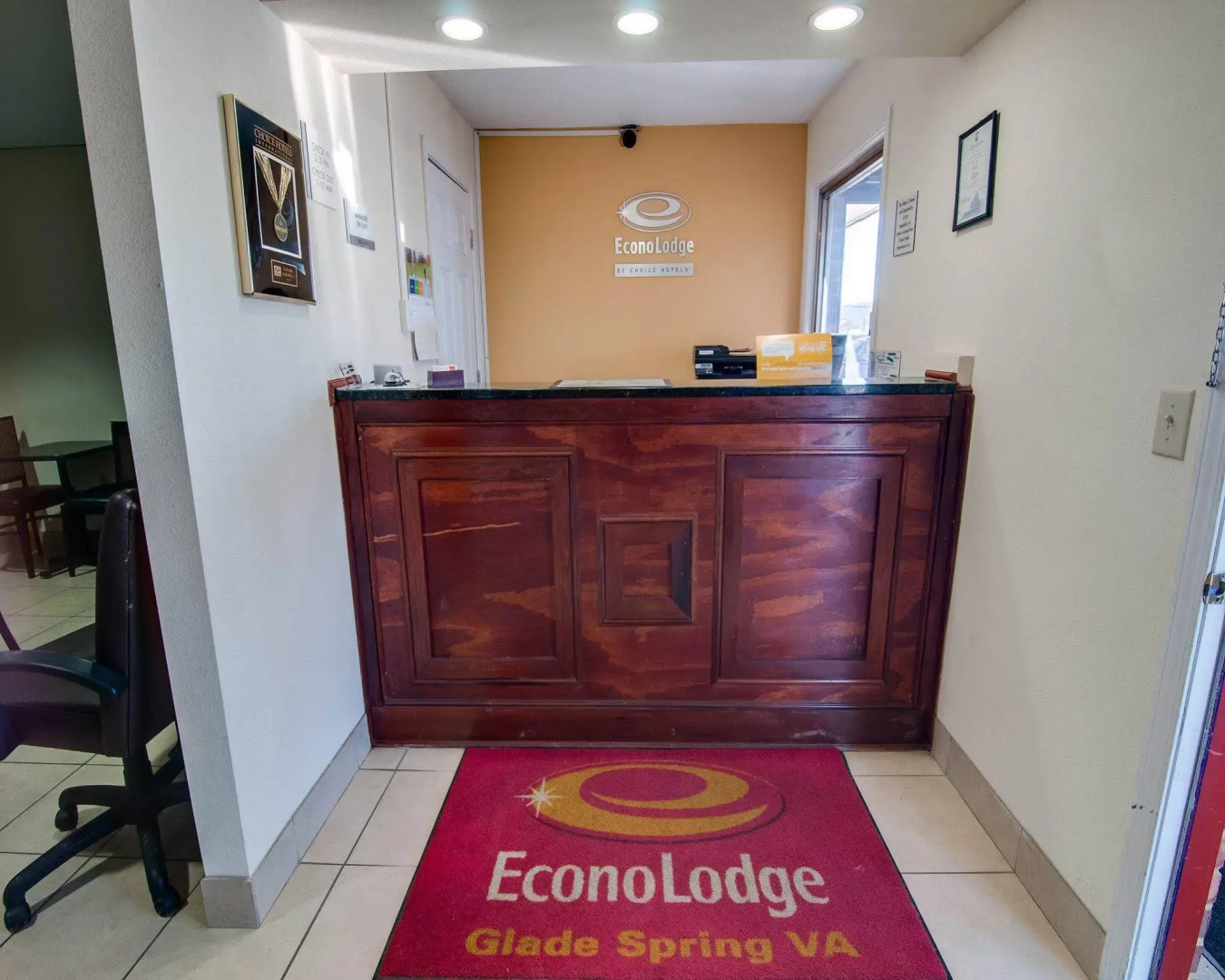 Econo Lodge Glade Springs I-81