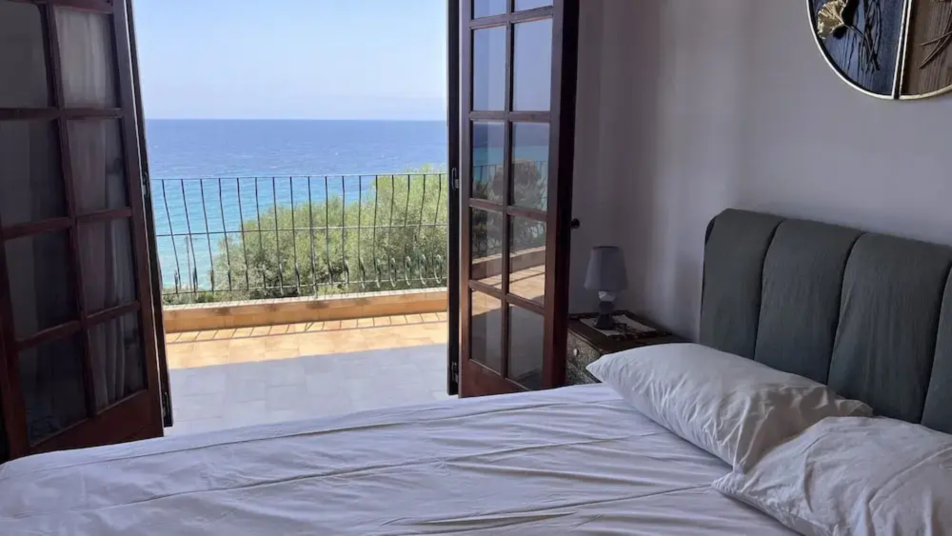 kaloutsikos sea view house