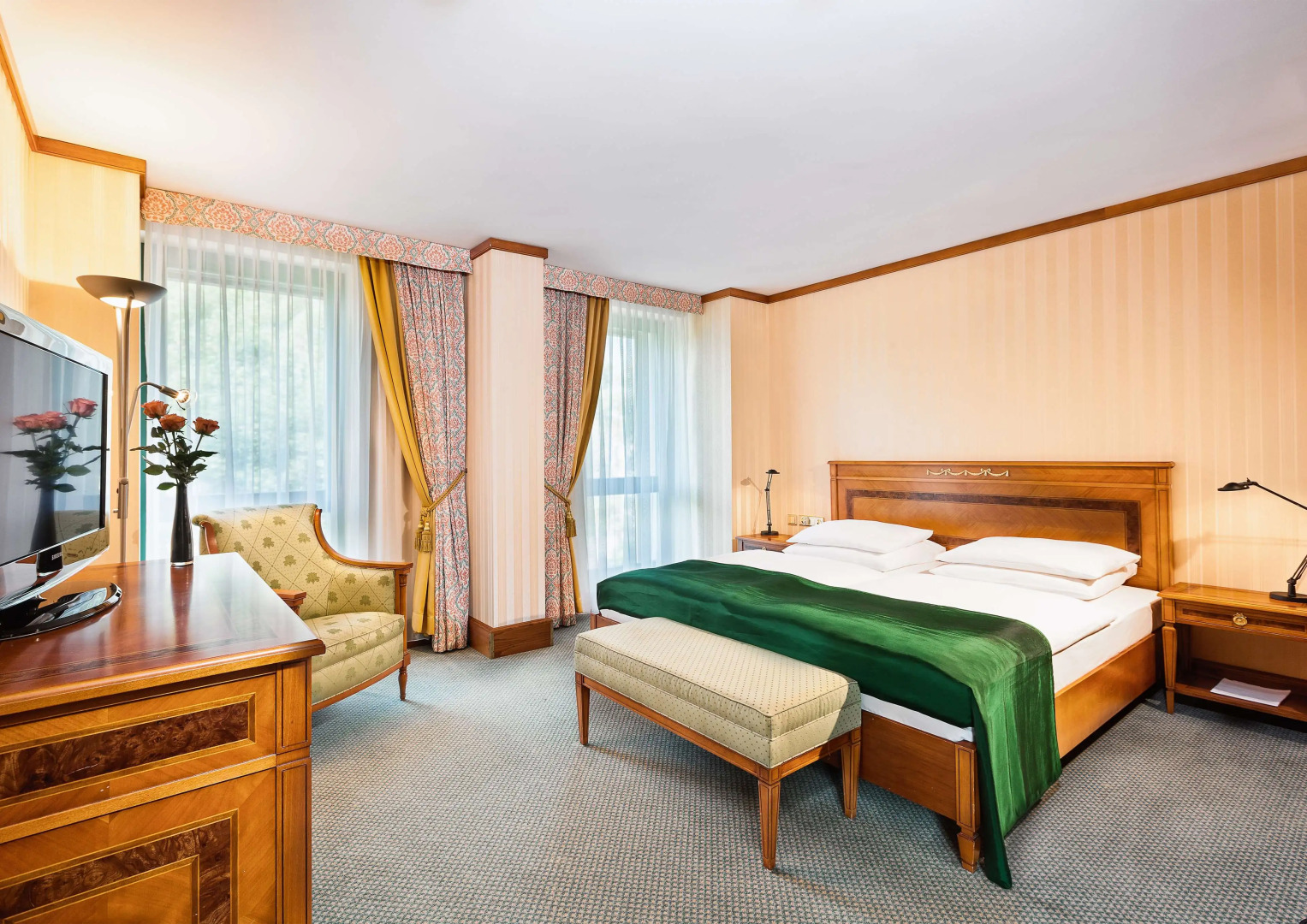 Best Western Premier Grand Hotel Russischer Hof