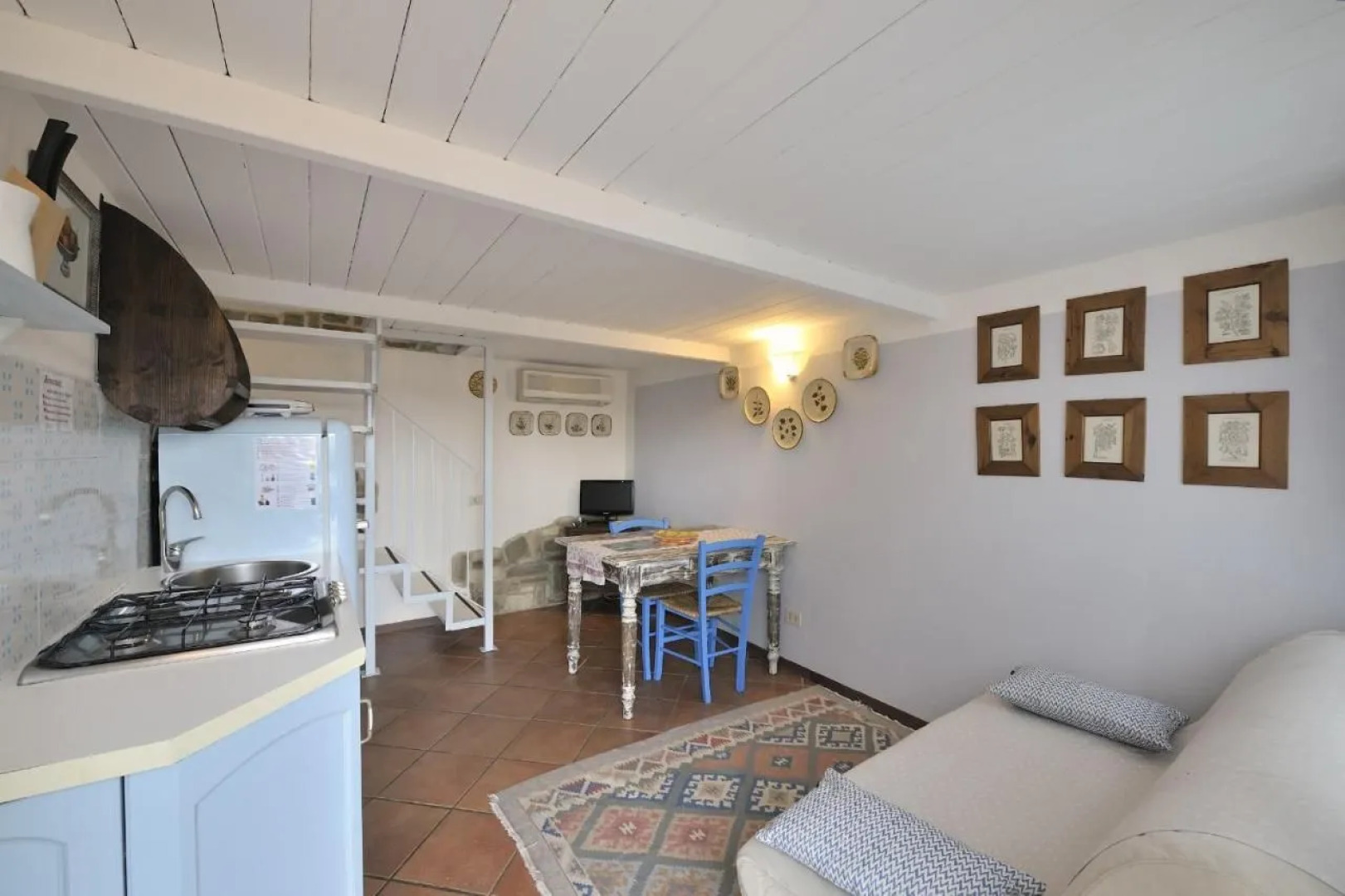 Domus Volumnia Country House