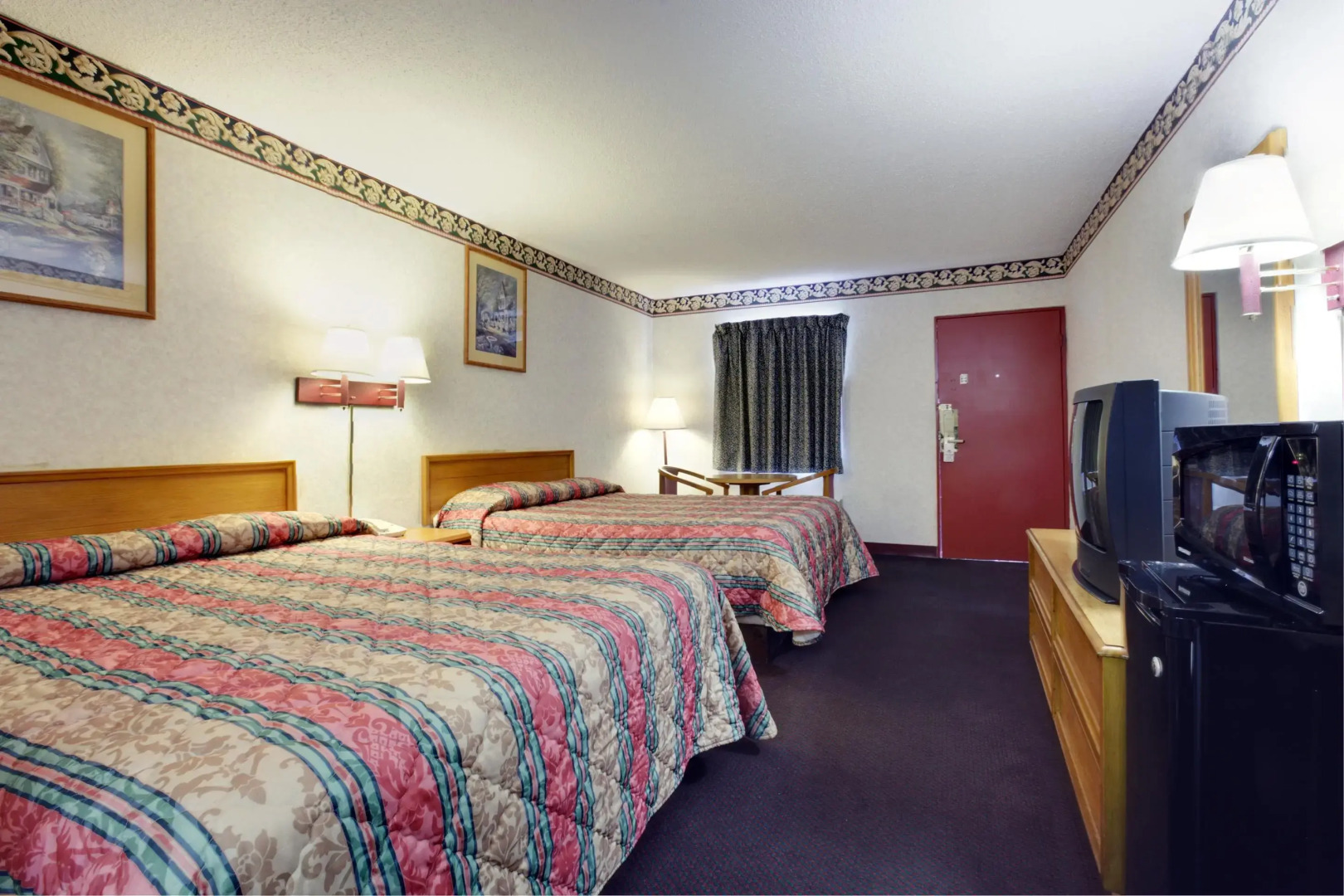 Americas Best Value Inn & Suites Macon at Eisenhower Pkwy