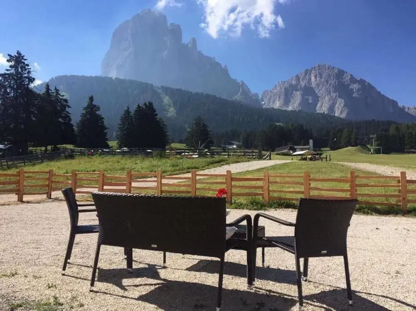 Cesa Pana Mountain Lodge