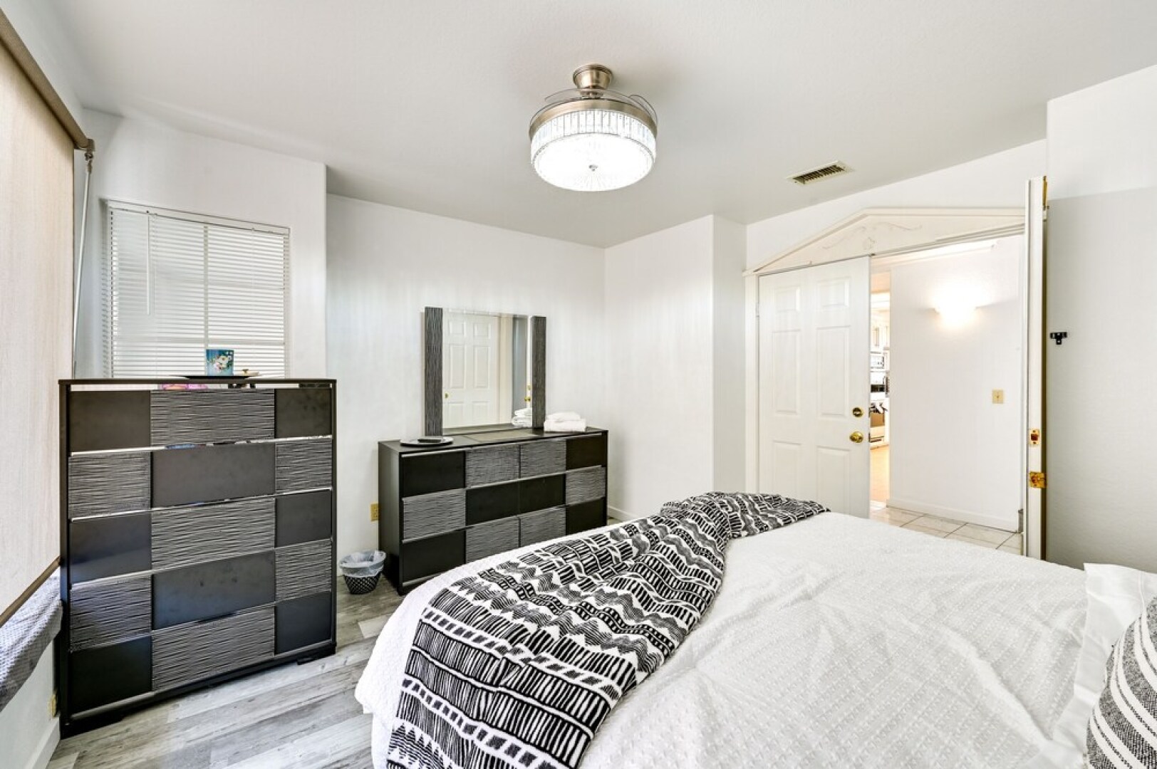 El Cajon Home w/ Pool & Views: 15 Mi to San Diego!