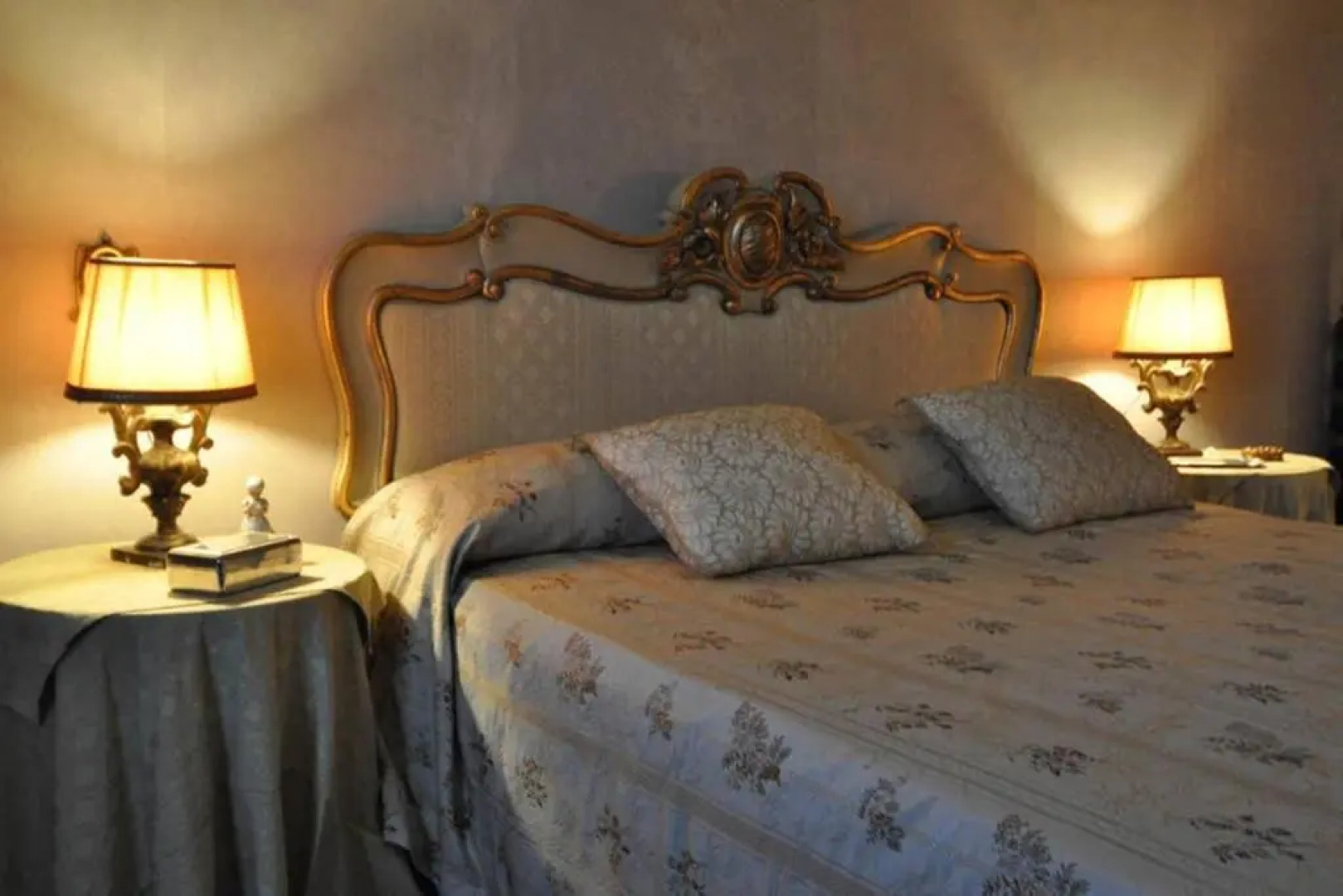 Villa La Vescogna, Historic House with Pool