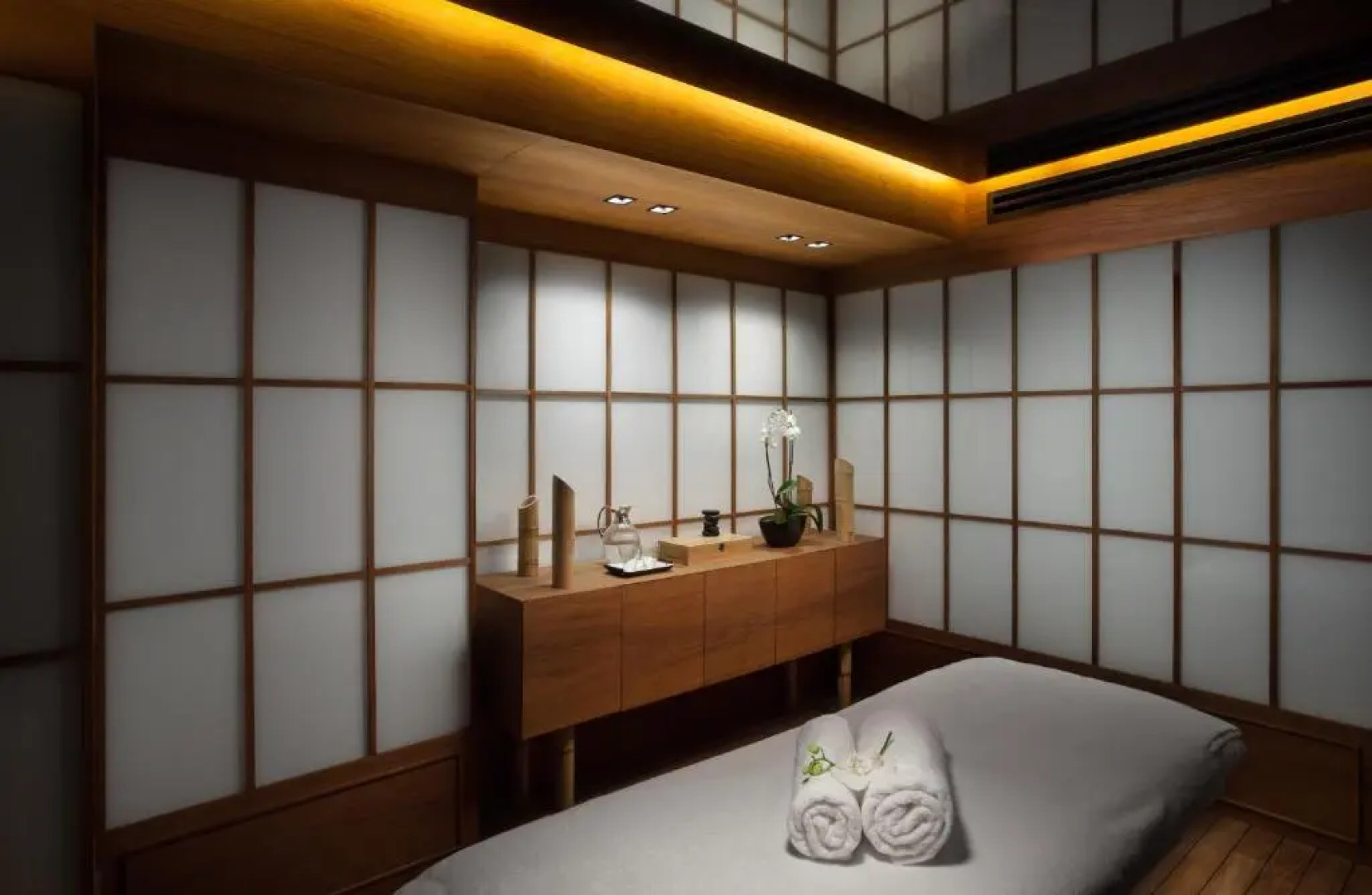 Alexander Hotel– Tel Aviv