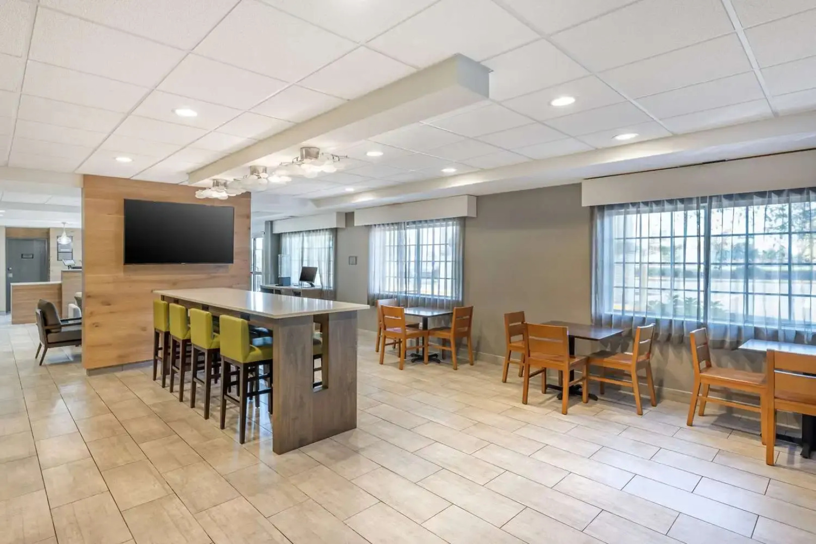 Country inn & Suites by Radisson Bolingbrook, I-55