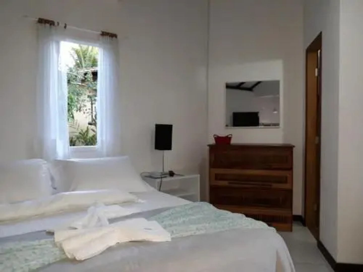 Chalés de Charme by Cynthia Calil