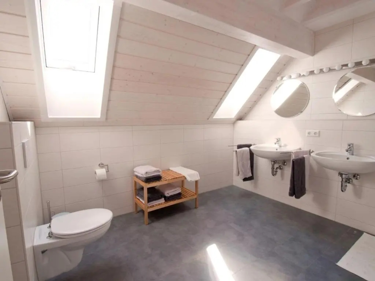 Winzercafe Neipperg Ferienwohnungen