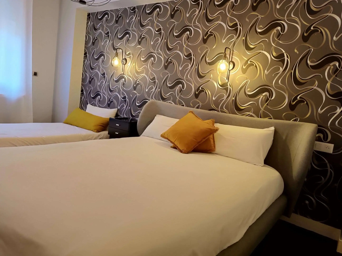 Contact Hôtel des Deux Moulins Limoges - Proche de la gare