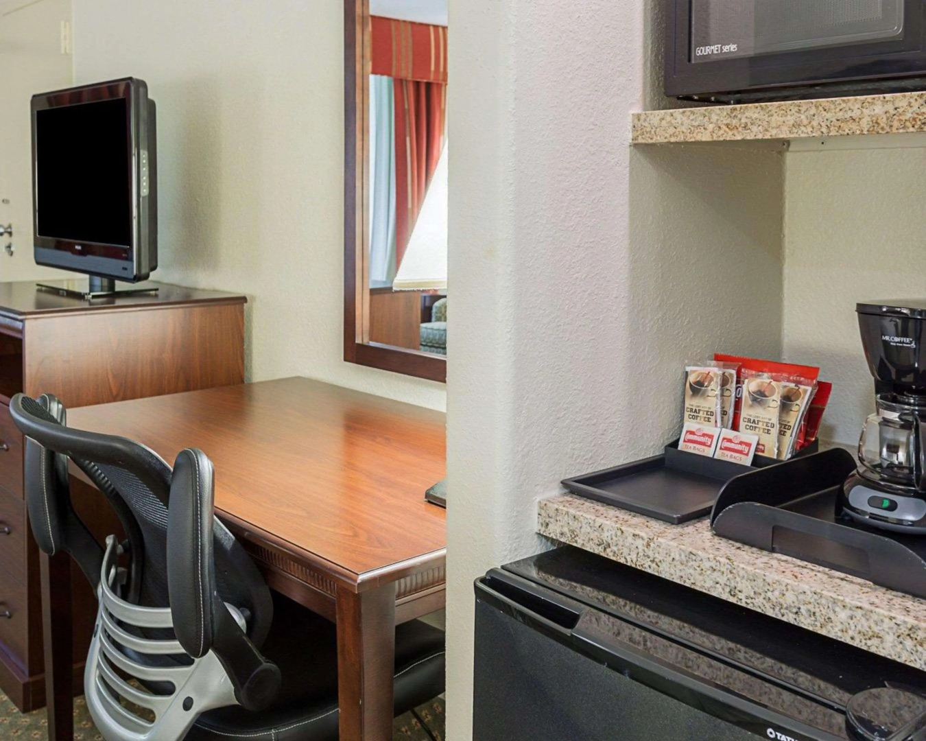 Clarion Inn and Conference Center