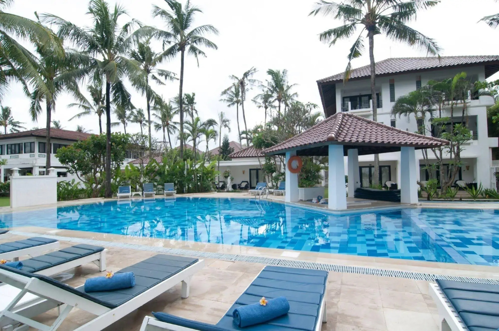 Legong Keraton Beach Hotel