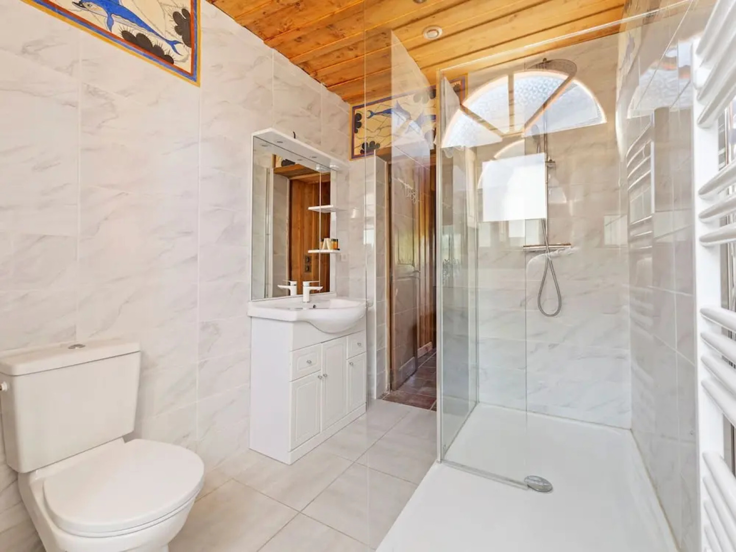 Holiday Home in Le Manoir With Jacuzzi in Summer