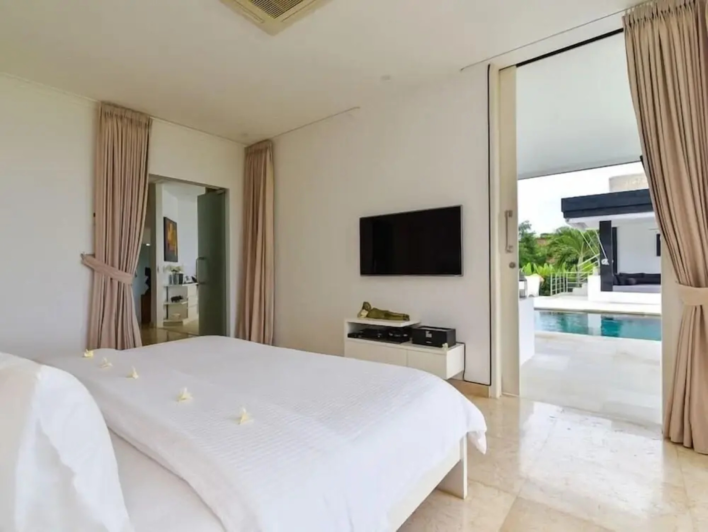 Villa Pondok Wahyu Sedana
