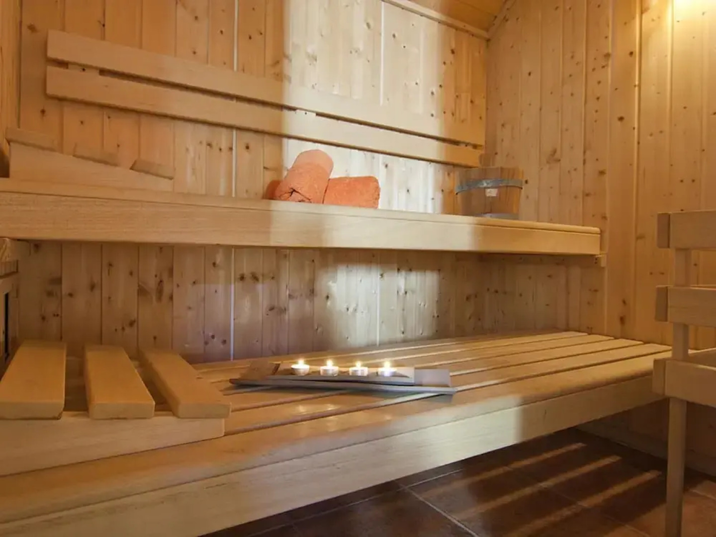 Modern Mansion in Vielha with Sauna & Hot Tub