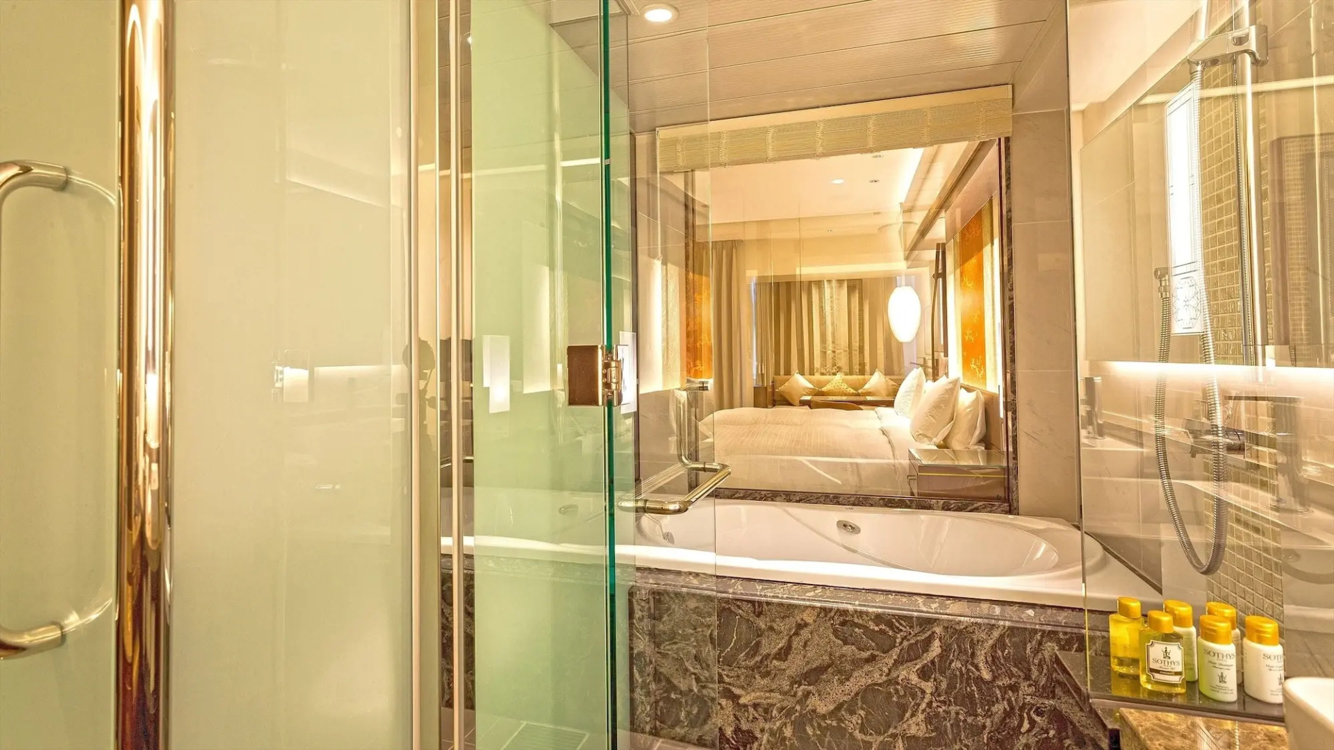 Okinawa Kariyushi Resort Exes Naha