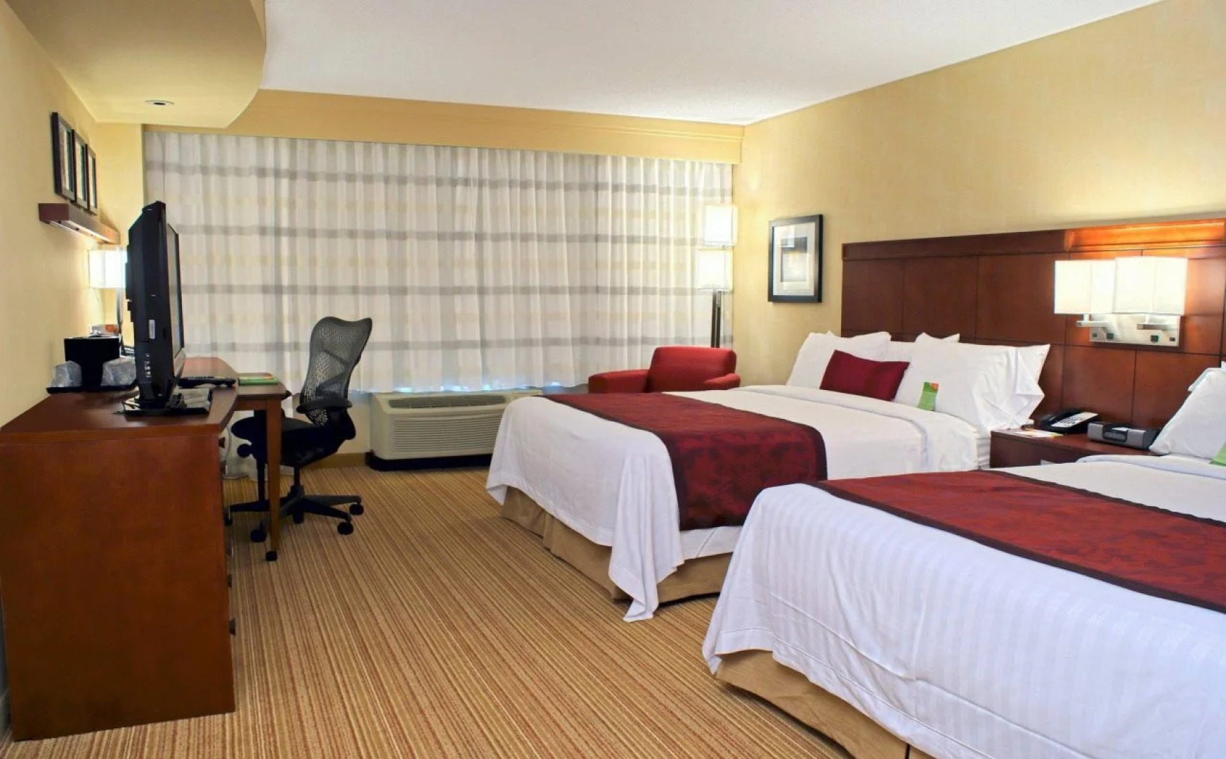 Courtyard Silver Spring Downtown