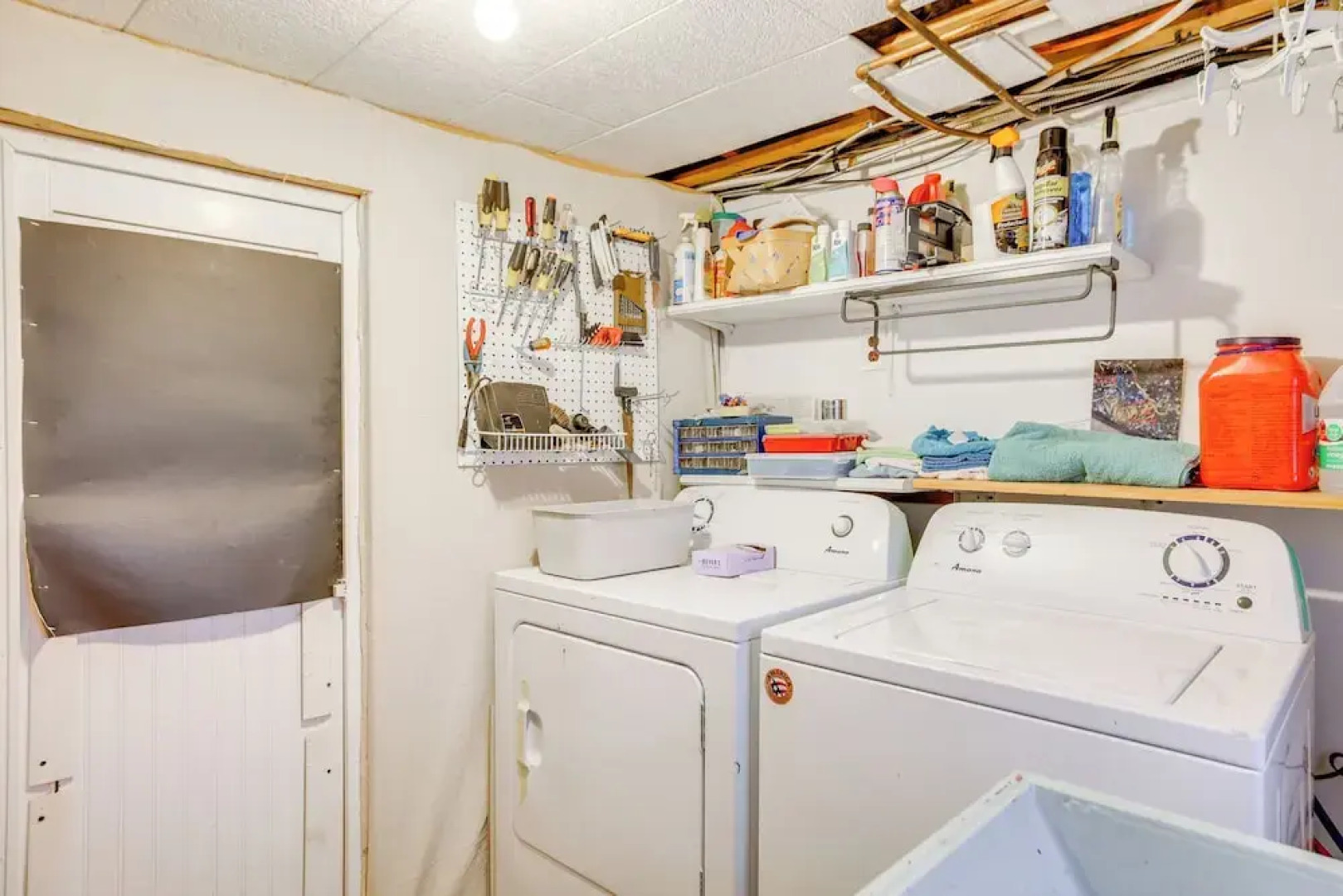 Walk to Downtown: Pet-friendly Cottage in Tyron