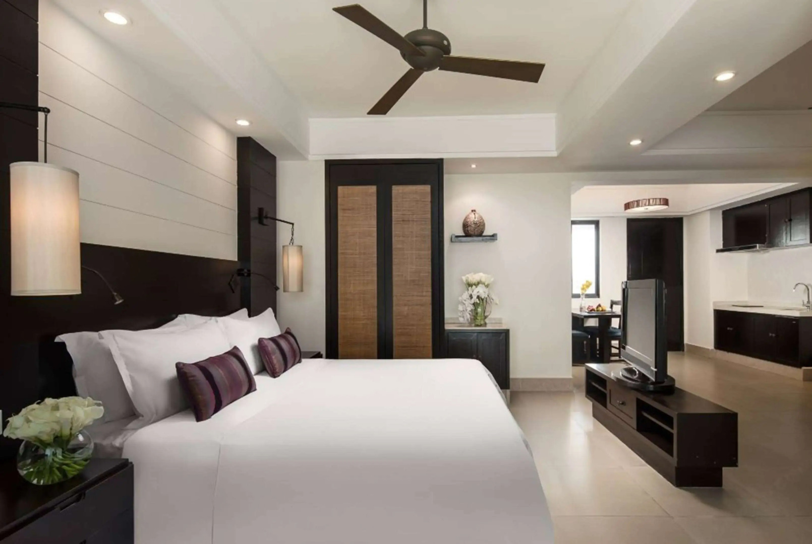 Ramada Plaza by Wyndham Sanya Bay