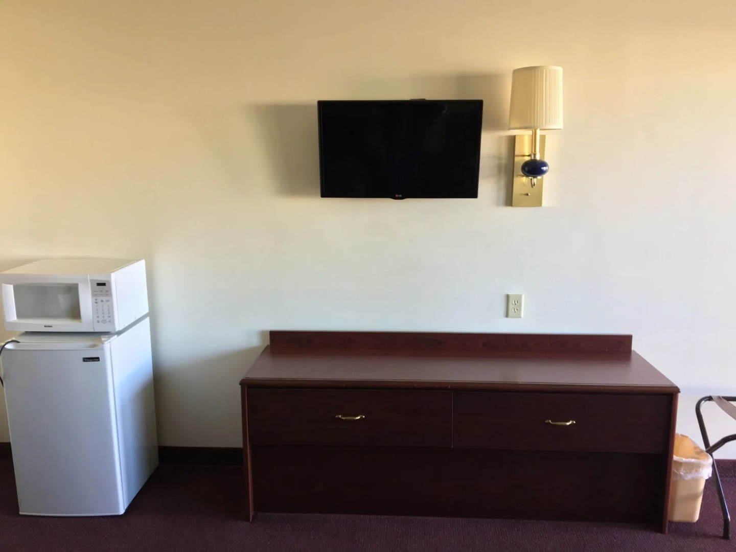 Thunderbird Motor Inn Baraboo