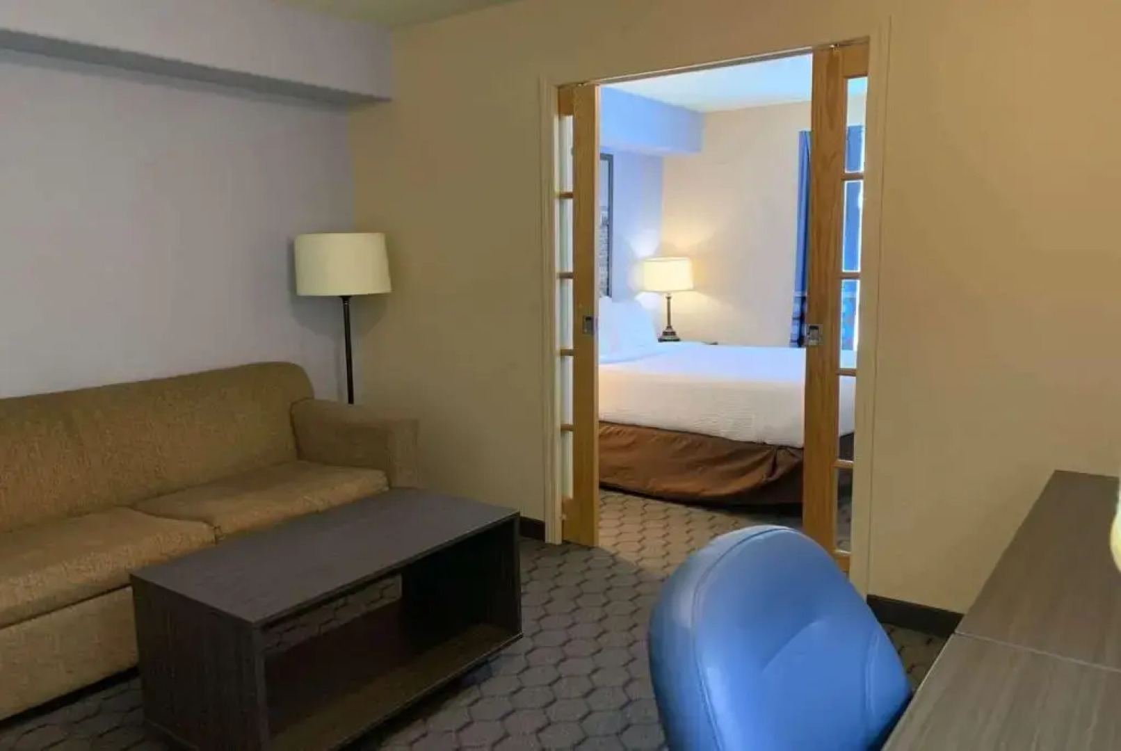 Super 8 Swan River MB