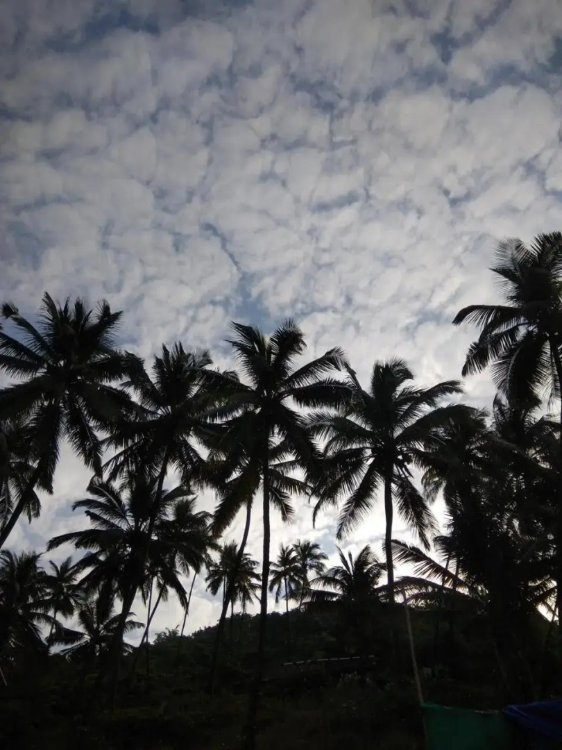 Goroomgo Om Ganesh Naik Cliff Side Guest House Goa