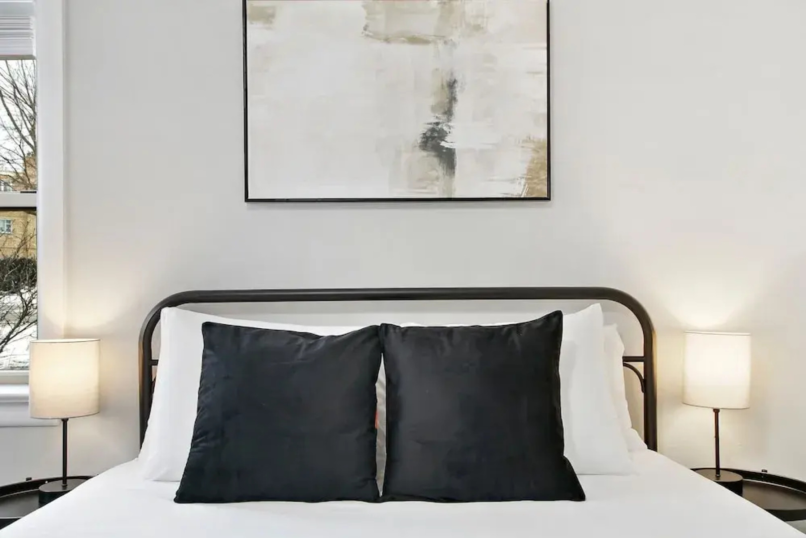 Skokie 1BR Gem - Davis